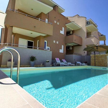 Apartment Mlasina-6 By Interhome Nin Exterior foto