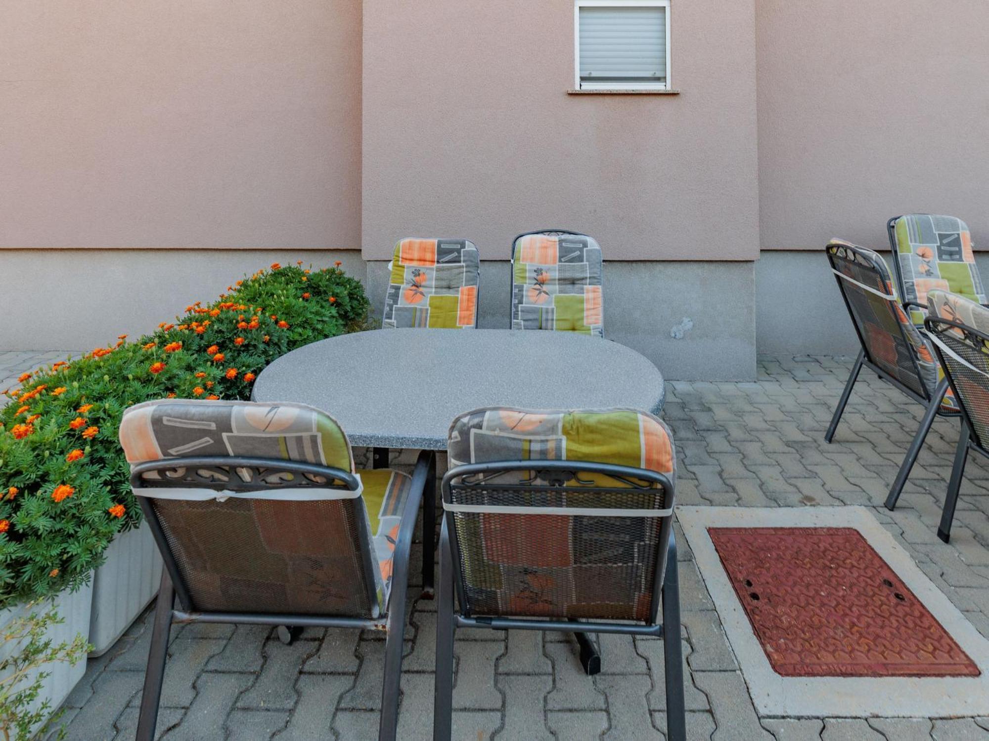 Apartment Mlasina-6 By Interhome Nin Exterior foto